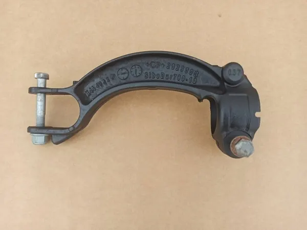 Support amortisseur avant gauche Audi A7 4G OEM 8K0413L image 2