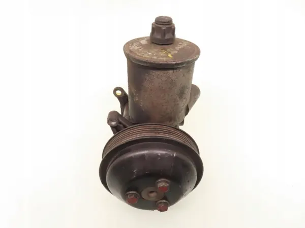 Bomba de direção OEM A2104662601 - Usada image 2