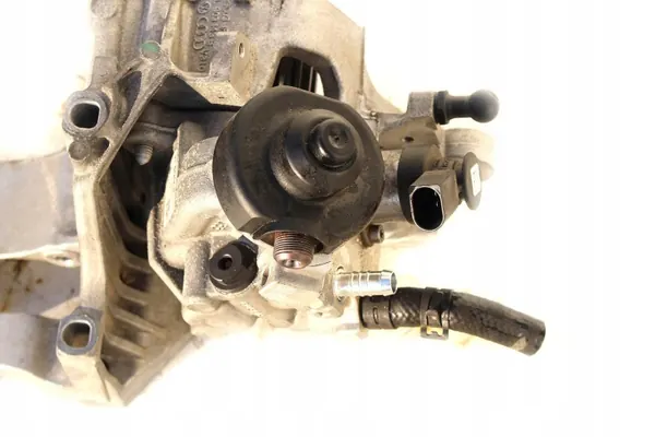 Motorfäste OEM 04L903143B för VW Audi Seat Skoda image 6