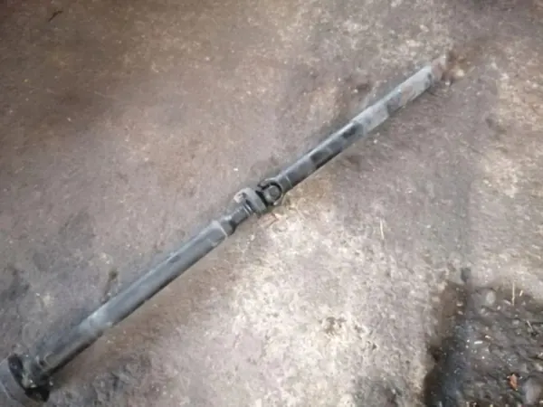 Árbol de transmisión OEM 2034101516 Mercedes-Benz CLC image 2