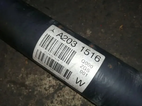 Árbol de transmisión OEM 2034101516 Mercedes-Benz CLC image 4