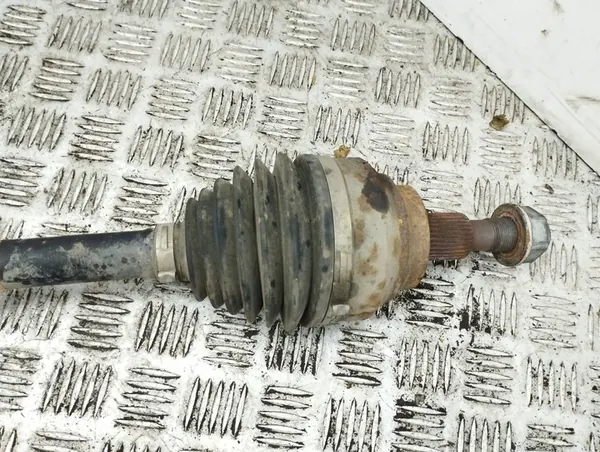 Mercedes-Benz ML W164 2010 Höger Främre Halvaxel image 5