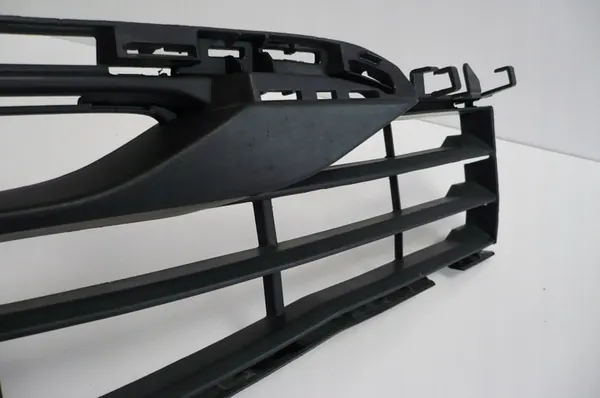 Griglia paraurti anteriore destra BMW 5 Series G30 G31 2017 OEM image 6