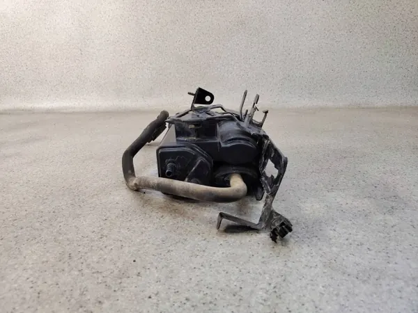 Koolstoffilter-bevestiging OEM 149509105R voor Renault image 3