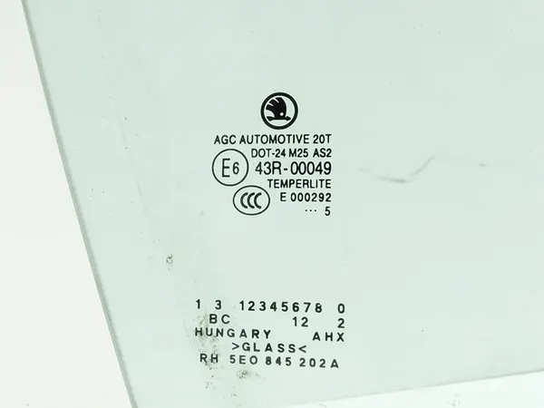 Oikea etuikkuna Skoda Octavia III 2015 image 3