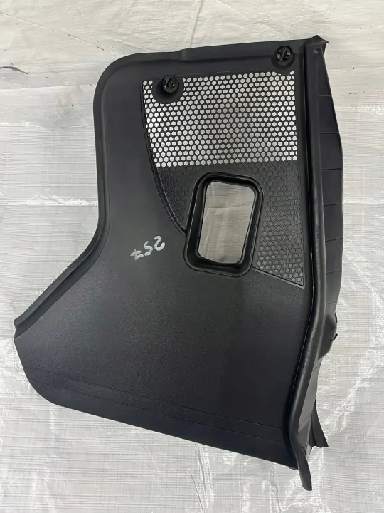 OEM A2138300200 Rechte Windschutzscheibenabdeckung Mercedes image 2