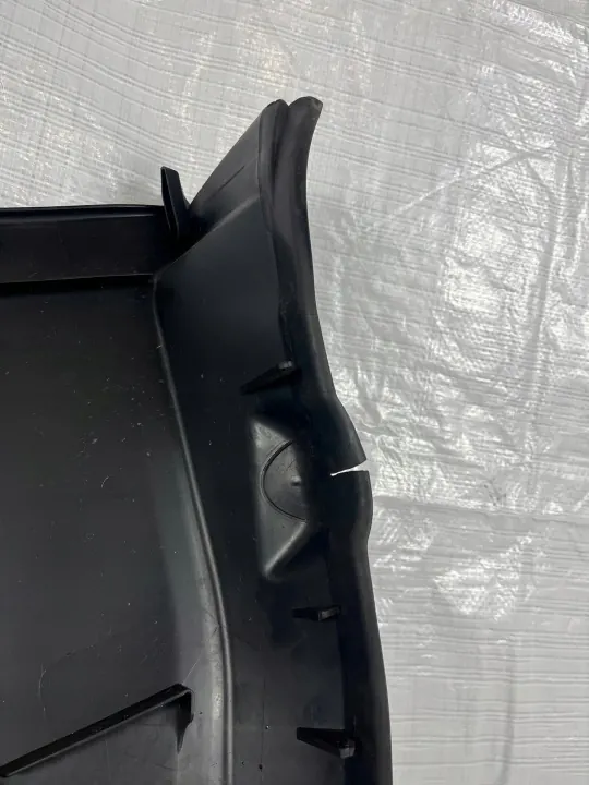 OEM A2138300200 Rechte Windschutzscheibenabdeckung Mercedes image 10