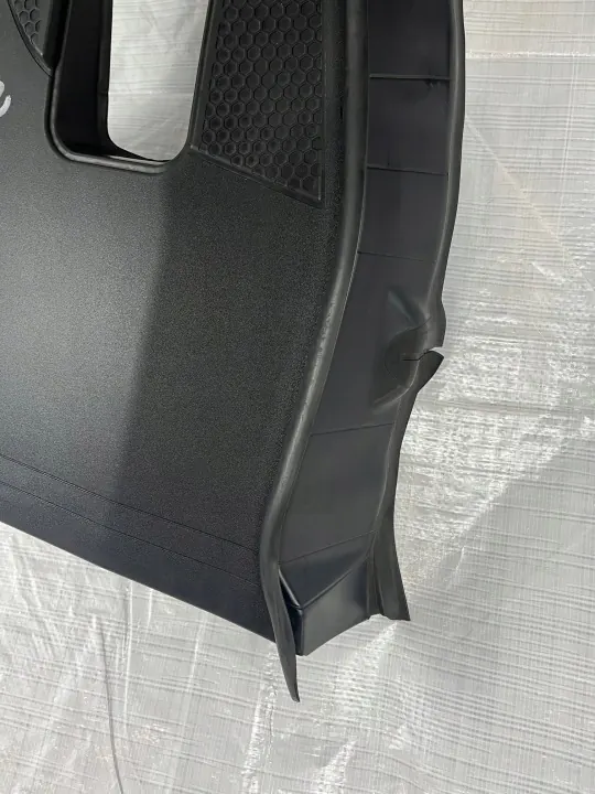 OEM A2138300200 Rechte Windschutzscheibenabdeckung Mercedes image 3