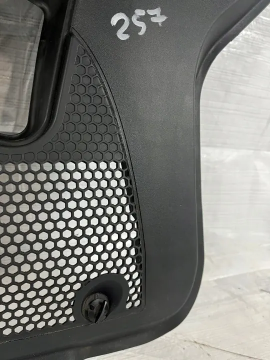 OEM A2138300200 Rechte Windschutzscheibenabdeckung Mercedes image 5