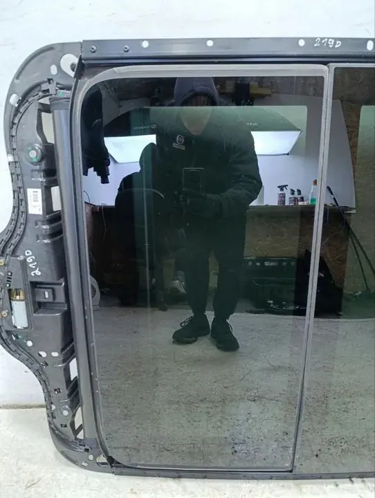 Teto Solar Maserati Levante OEM 06700753880 Completo image 6