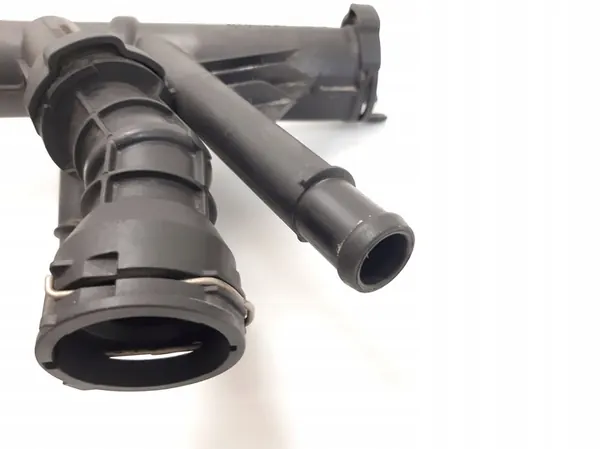 Volkswagen T6 2018 Jäähdyttimen letku 2.0 TDI Crafter 7C OEM image 4