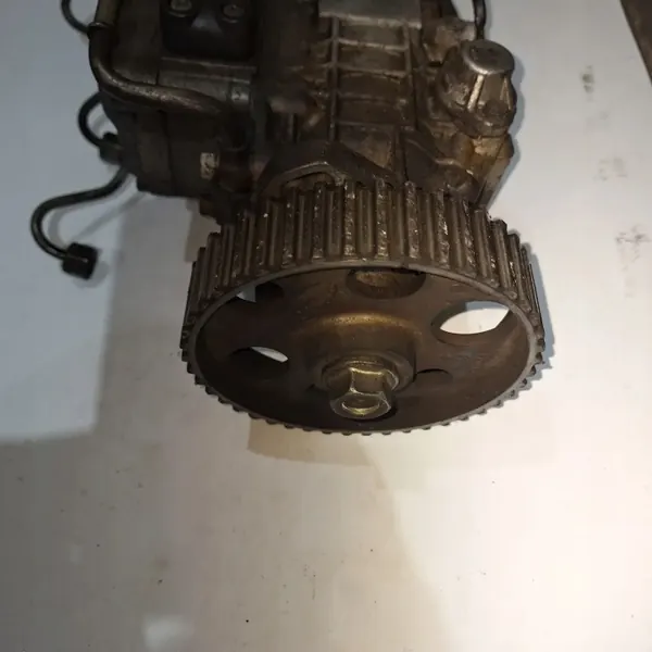 Ruiskutuspumppu OEM 046404969 VW Passat B5 1.9 TDI:lle image 3