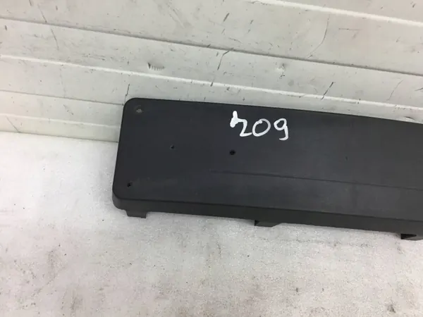 Mercedes-Benz CLK Kentekenhouder OEM A2098850081 image 3