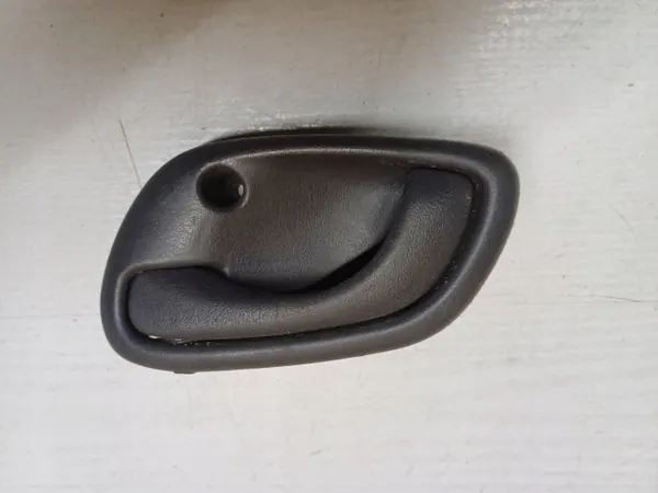 OEM BHZ1870 Etu-Vasen Ovenkahva Suzuki Jimny:lle image 2