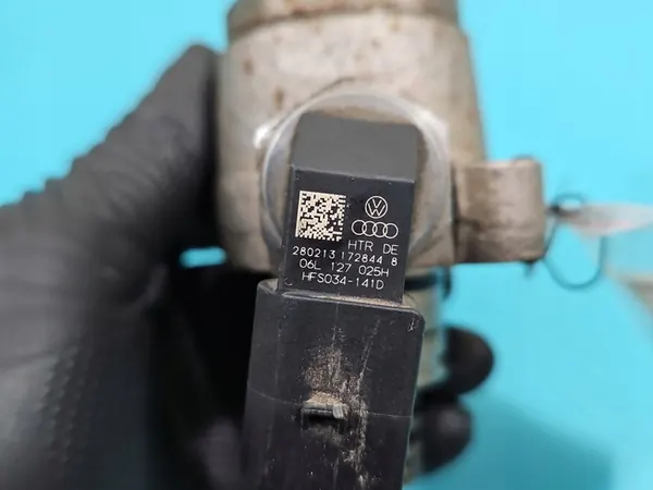 Polttoainepumppu Audi Q5 08- 2.0 TFSI 280213172844 06L127025H image 8