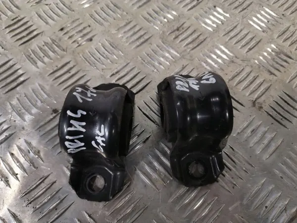 Toyota Prius bakre stabilisatorfäste OEM FBZ4998 image 2