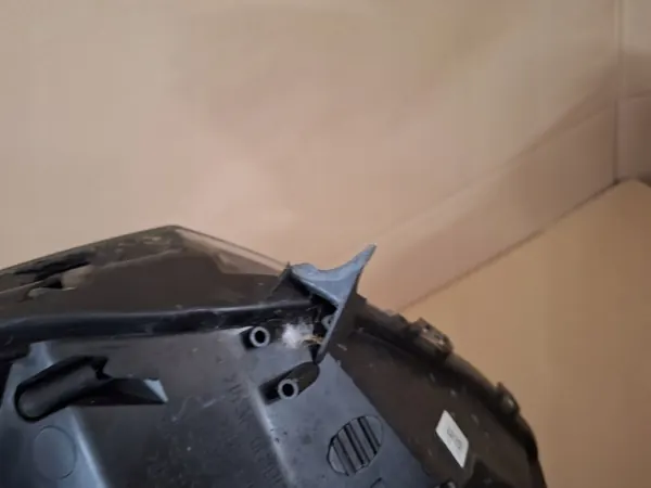 RENAULT CLIO 4 IV LIFT Oikea Ajovalaisin Musta OEM image 6