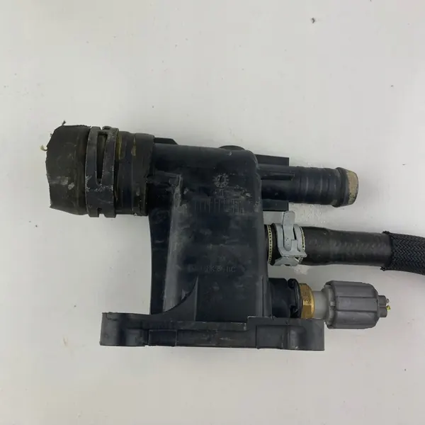 Salida de Agua Ford Land Rover Jaguar 2.0 image 4