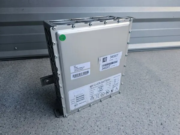 Jeep Wrangler JL 2.0 TB 4XE 48V LI-ION batteri OEM image 2