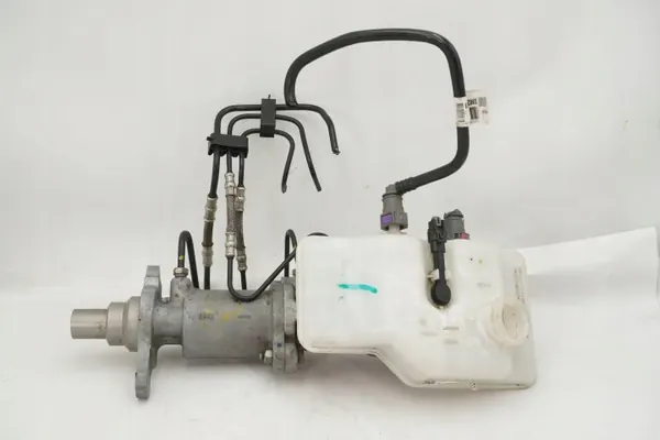 Remhoofdcilinder OEM 32668477 voor Opel Ampera image 2