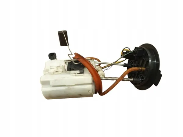 Audi Q3 F3 Einspritzpumpe OEM 5QF919087J image 4