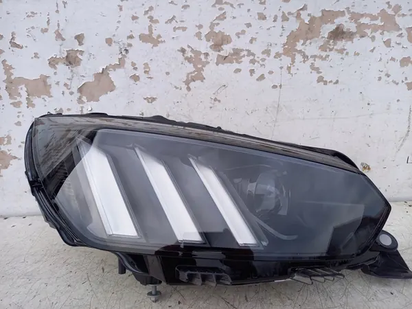 Oikea etuvalaisin Peugeot 208 II Full Led image 3