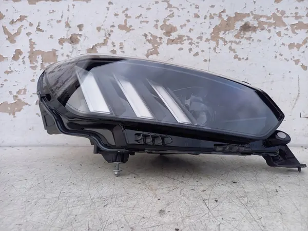 Oikea etuvalaisin Peugeot 208 II Full Led image 4