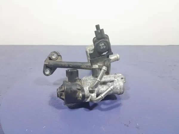 Refroidisseur EGR Toyota OEM 25680-0Q010 Yaris III image 3