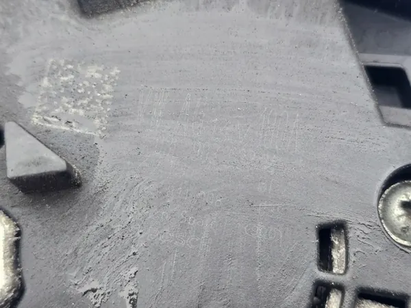 VW PASSAT B8 2.0 TDI Alternator 03L903023M image 7