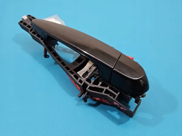 Mão Externa Frontal Direita BMW F30 OEM 7321640 image 1