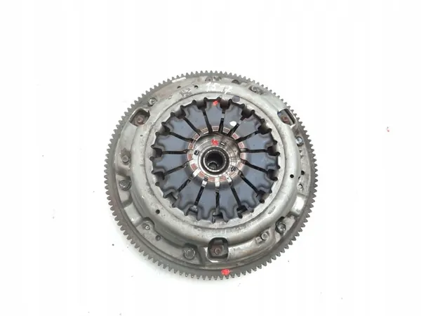 Conjunto de embreagem Subaru WRX 2008 30100AA881 image 2