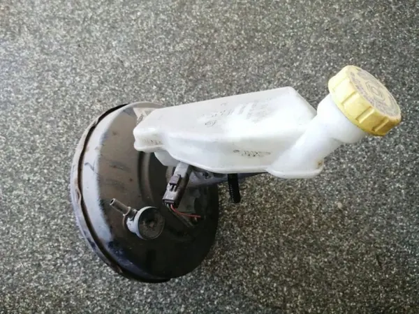 Servo Citroen C4 I OEM 320670938 1.4L Diesel image 2