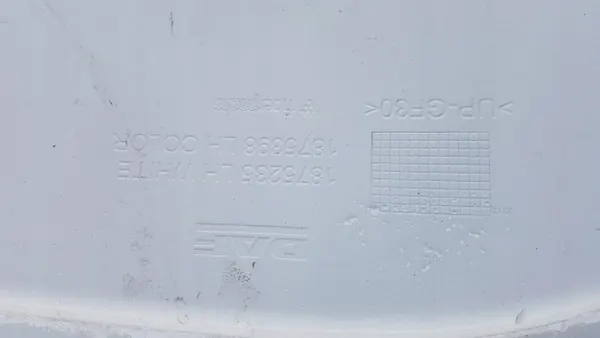 DAF XF 106 kattospoileri vasen OEM 1875235 image 5