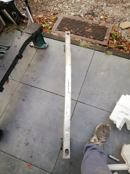 Etupuskuri Toyota CHR 16- Alhaalla image 6