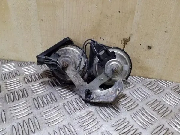 Klaxon Ford OEM BM5T13A803AB pour Focus III 1.0L image 4