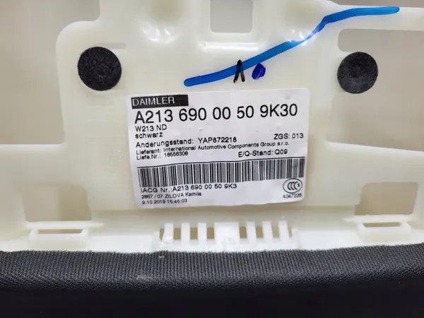 Mercedes W213 Katto-klipsi OEM A2136900050 image 6