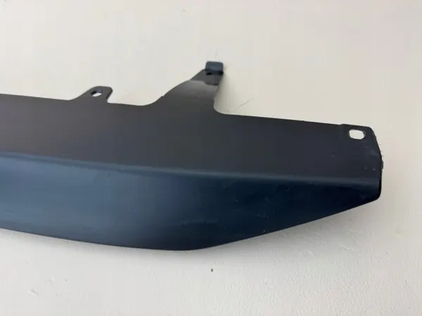 Toyota Yaris III Lift bakstöts spoiler OEM 52453-0D090 image 5