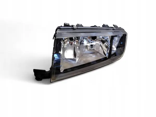 TYC 20-6230-15-2 Farol Esquerdo image 2