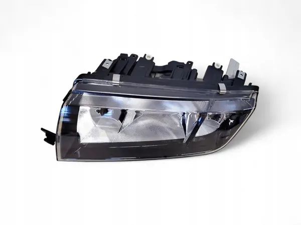 TYC 20-6230-15-2 Farol Esquerdo image 4