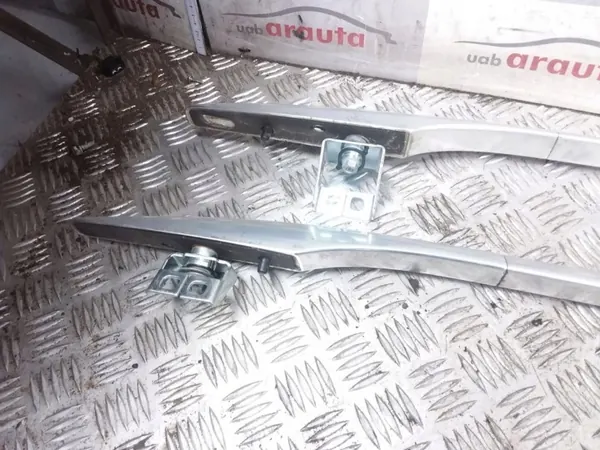 OEM ARA30945 kattotangot VW Passat B6 2009 image 5