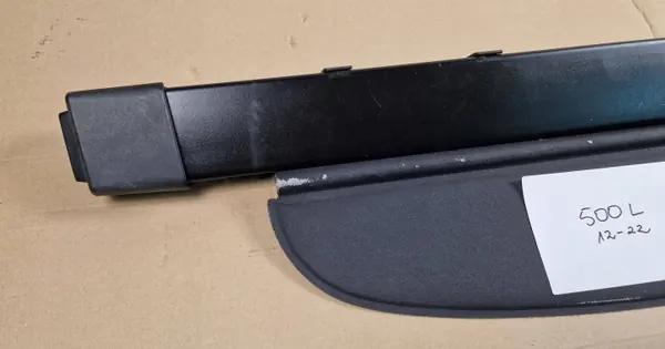 Fiat 500L Long 12-22 Bakluckerullgardin OEM 500L image 3