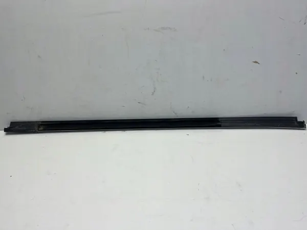 Bakrutslist vänster sida OEM 7446203 BMW X6 G06 image 4