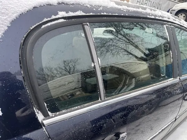 Opel OE AK-12-724315 driehoekruit achter rechts image 3