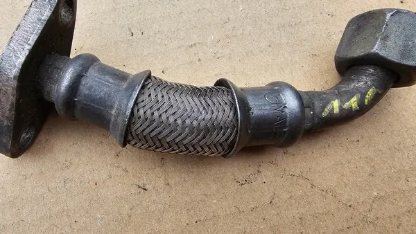 SHARAN GOLF IV 1.9 TDI Turbo Rör 028145736AJ image 4