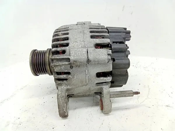 Alternaattori VW Crafter 2.0 TDI image 6