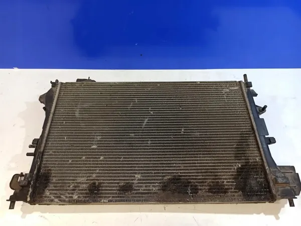 Radiador de agua Saab 9-3 2009 image 2