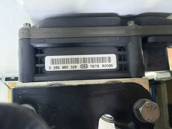BMW ABS DSC Pumpe OEM 6784157 für E60 E61 image 7