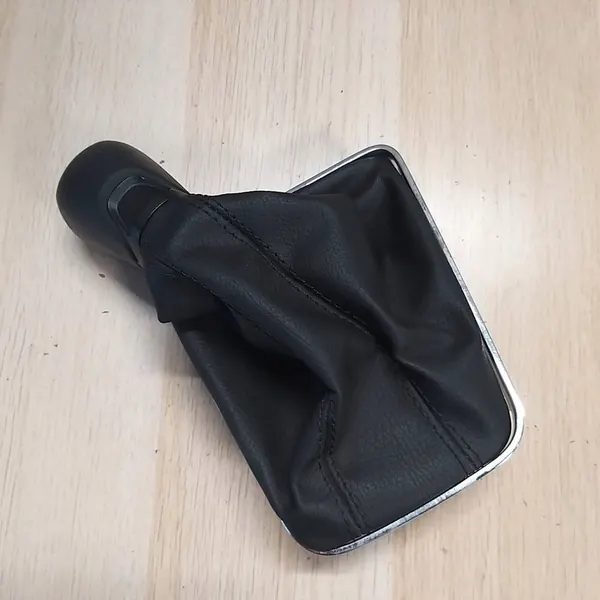 Botte de changement de vitesse SKODA FABIA IV 6VB711113 image 2