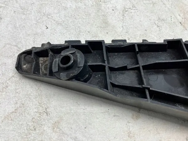 Deslizamento de suporte de para-choque dianteiro Toyota Avensis T27 08-15 OEM 52535-05040 image 8