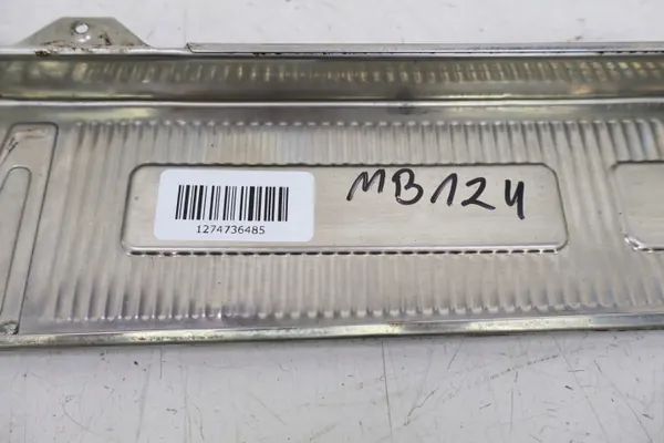 Capa cinto traseiro Mercedes-Benz W124 OEM 1246980089 image 6
